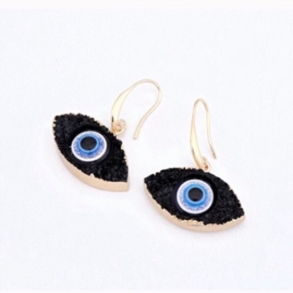 Elegant Eye Drop Earrings